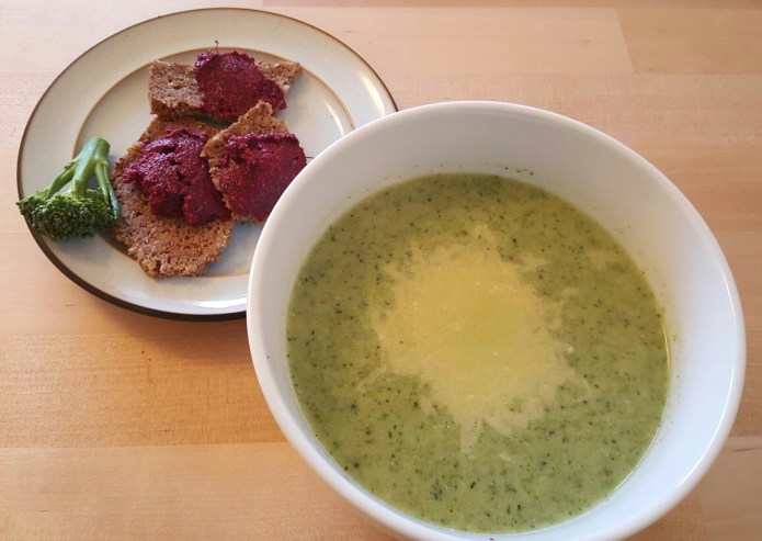 Brocolli soup with beetroot tapendade 2