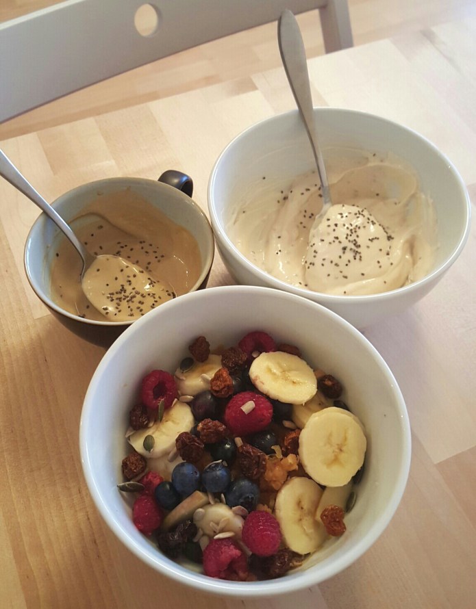Spiced apple oat bowl 3