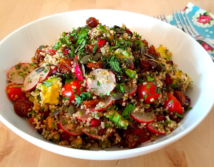 Middle Eastern salad with goldenberries 2