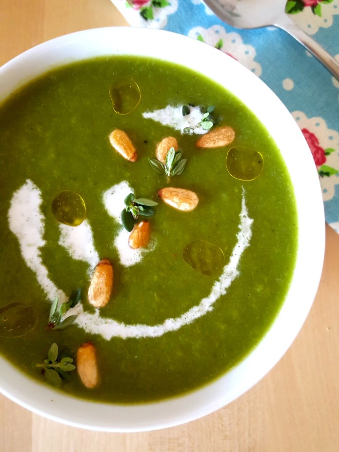 Pea and kale soup 8