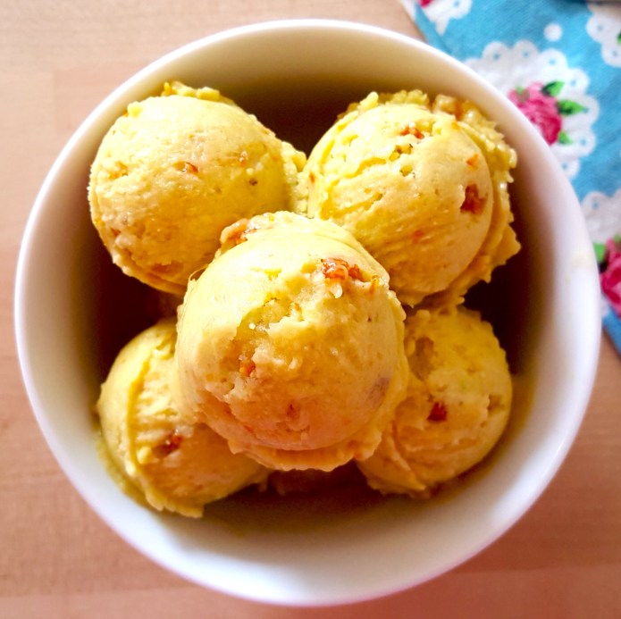 Pineapple ice cream 2