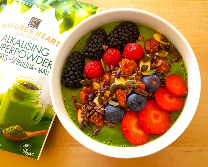 Green smoothie bowl 10