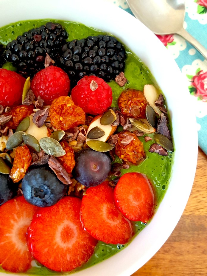 Green smoothie bowl 27