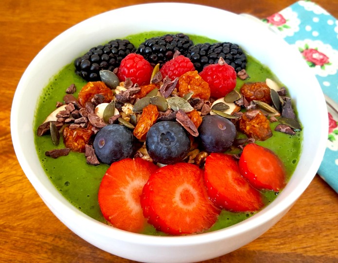 Green smoothie bowl 28