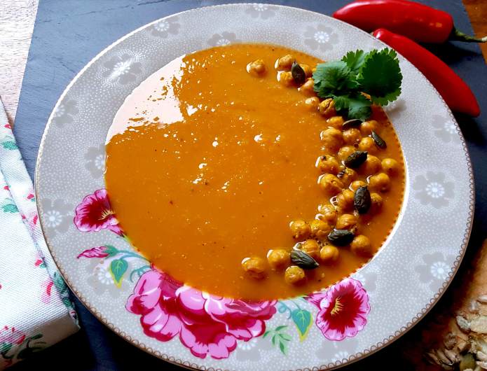 Curried carrot soup 23