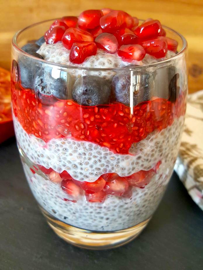 pomegranate chia pudding 3