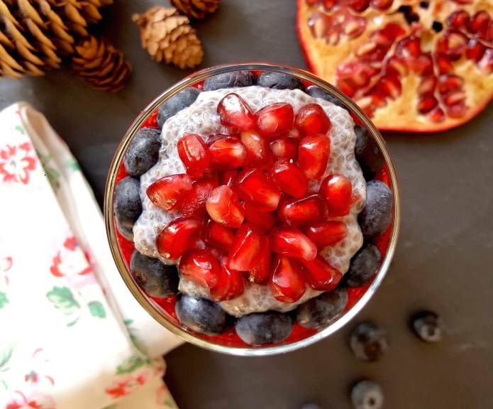 pomegranate chia pudding 9