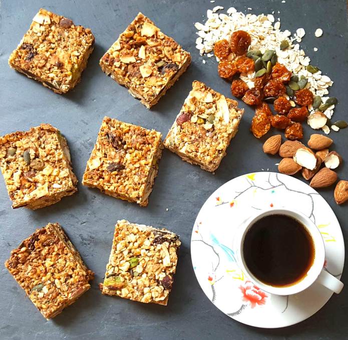 Cinnamon granola bars 7