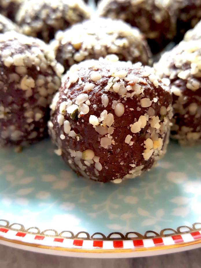 Hemp seed balls 11