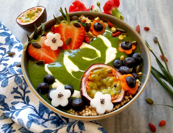 Green smoothie flowers 6