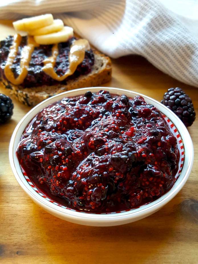 Blackberry jam 4
