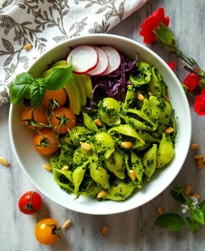 Kale pesto pasta