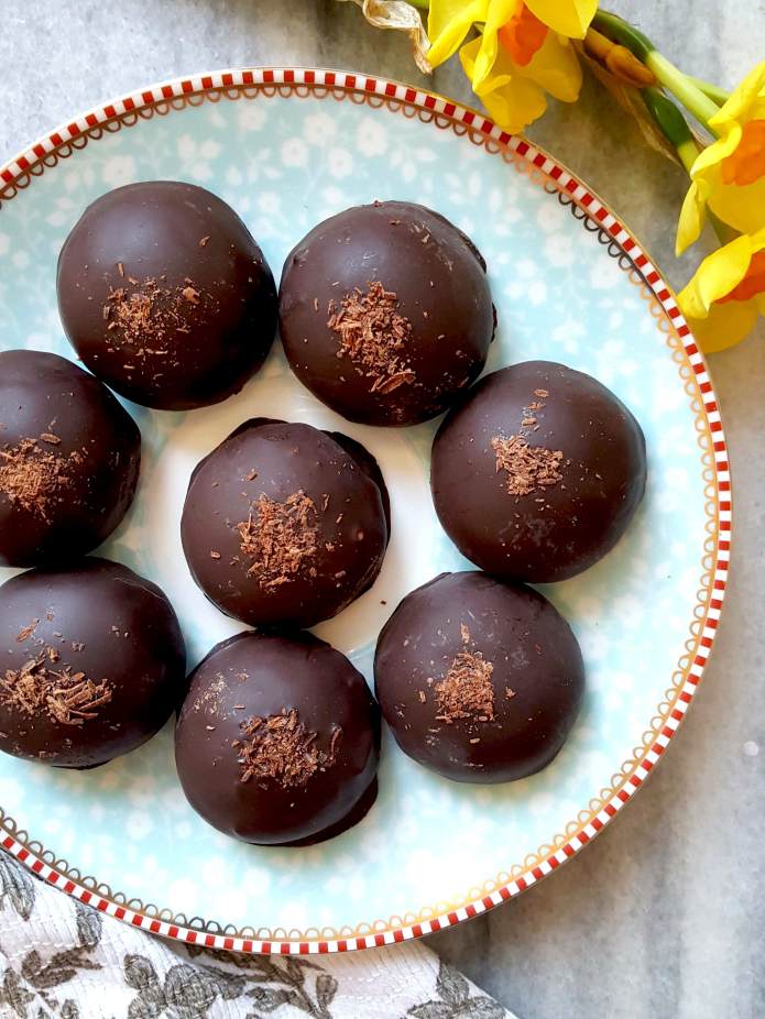 Cookie dough truffles 9